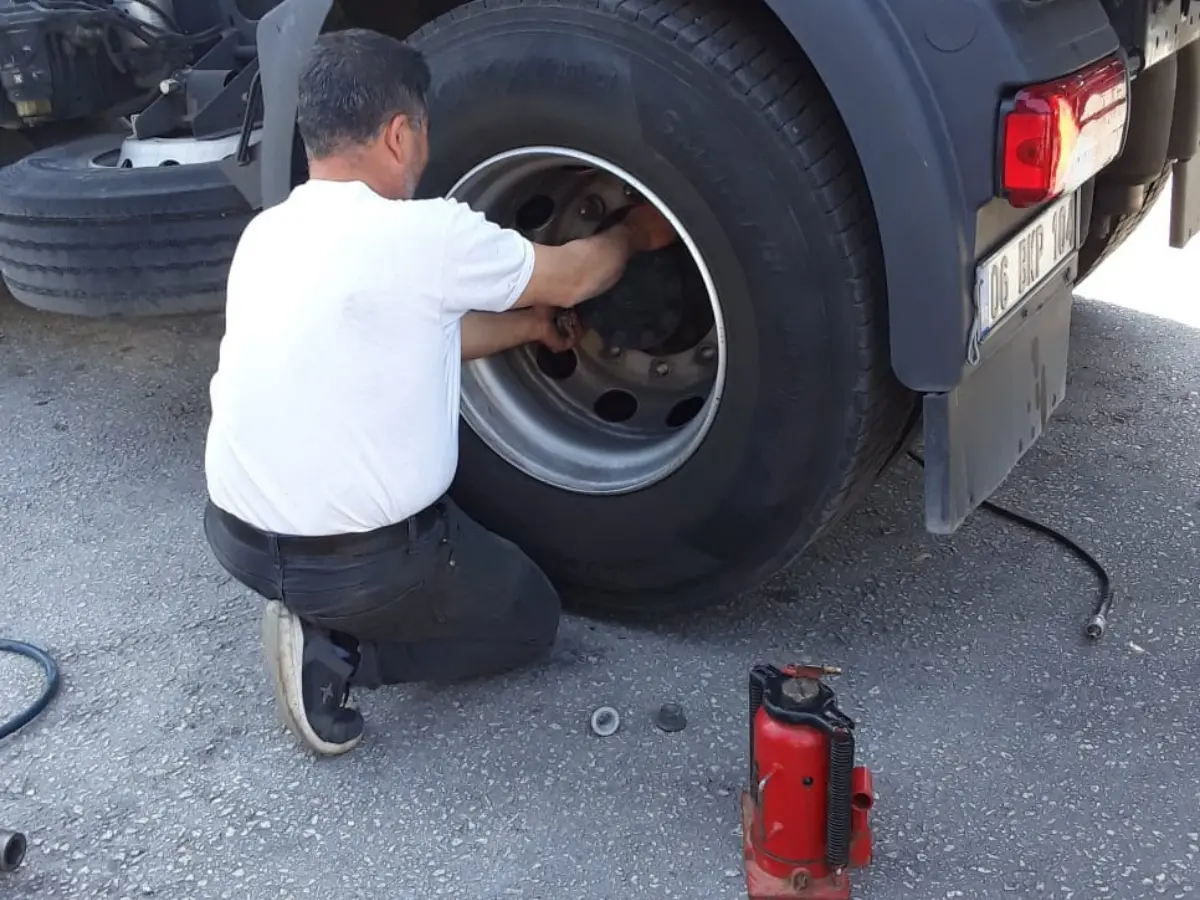 Ceylanpınar Oto Lastikçi